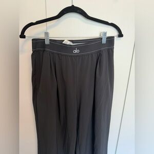 ALO Suit Up Trouser with Elastic Waistband